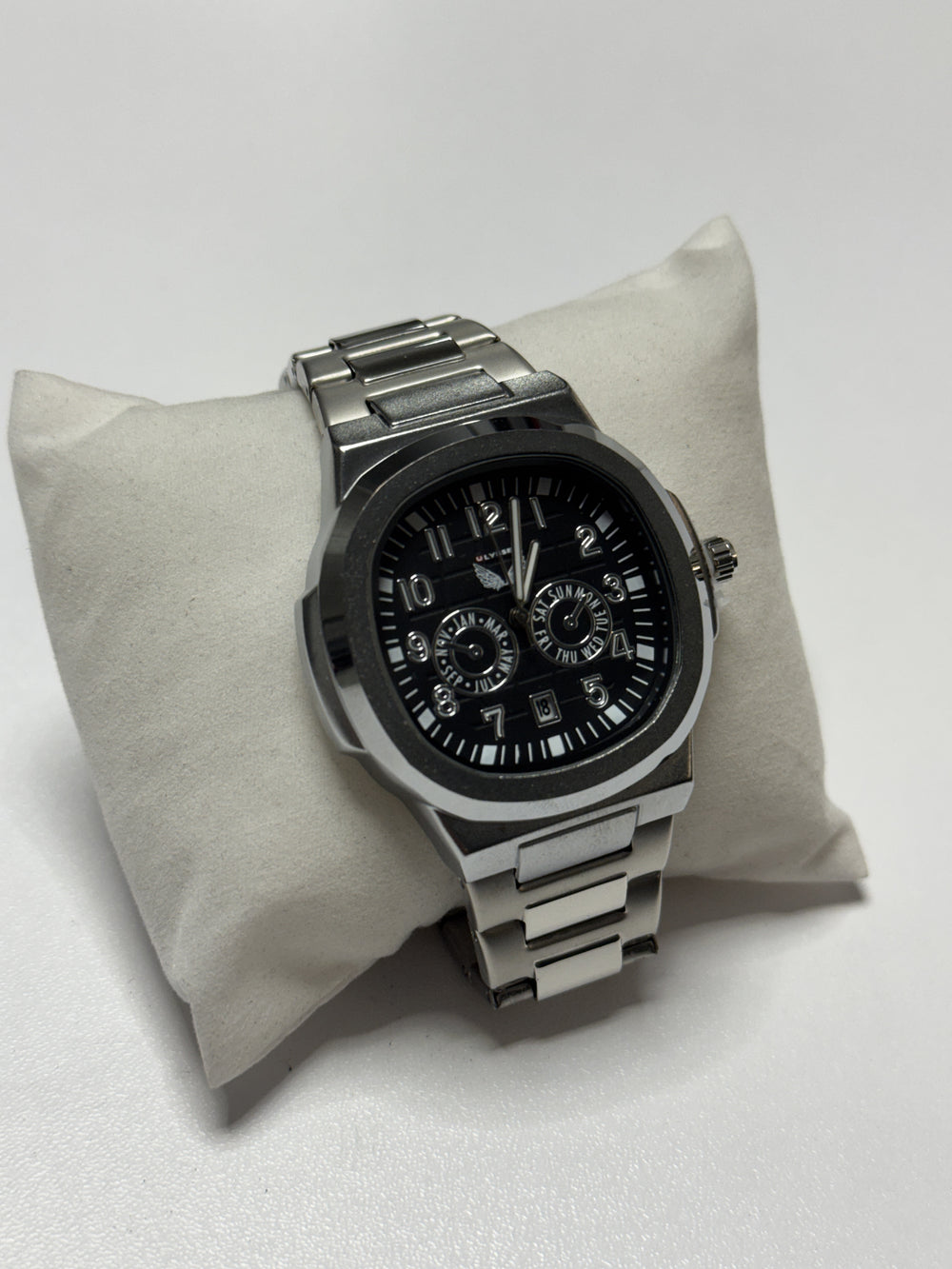 Ceas bărbătesc Midnight Silver – argintiu, cadran negru
